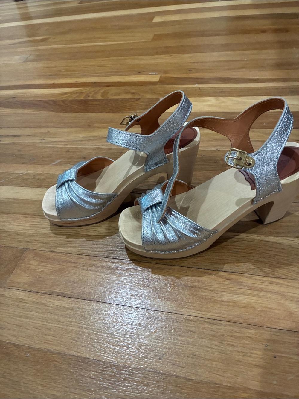 Swedish Hasbeens Silver Metallic Knot Front Platform Sandals